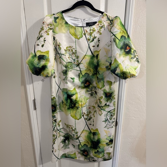 Midnight Velvet Green and Yellow Floral Midi Dress - Picture 3 of 12